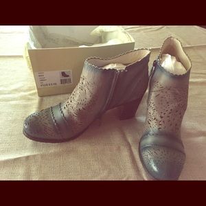 Zipper boots L’Artiste